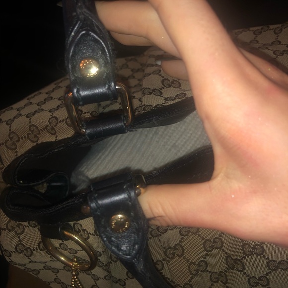 Gucci authentic large sukey handbag - Picture 2 of 8